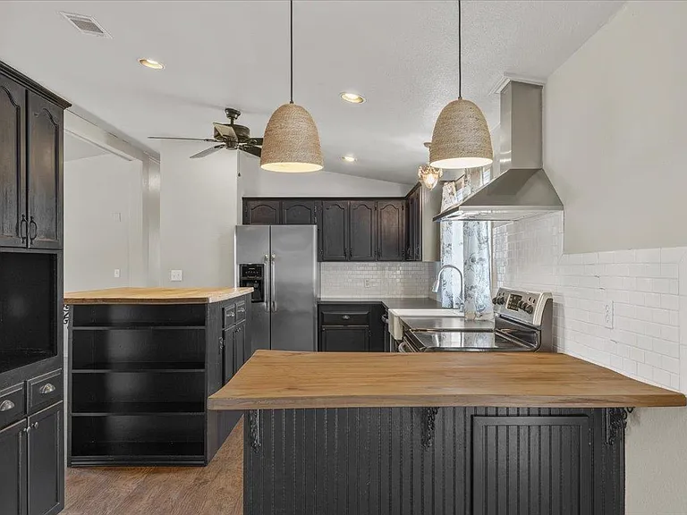 1029 Lower Red Rock Rd — Photo 8