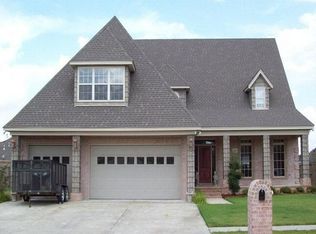 1305 Oaklawn Dr, West Memphis, AR 72301