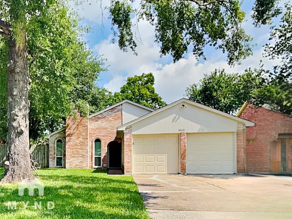 12615 Enchanted Path Dr, Houston, TX 77044