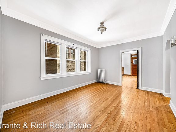 5th image of 5409 N Campbell Ave #8729955