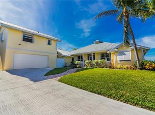 5118 NE Shore Village Ter, Stuart, FL 34996