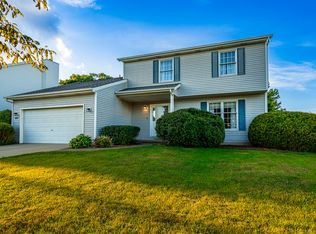 2818 Polo Rd, Bloomington, IL 61704