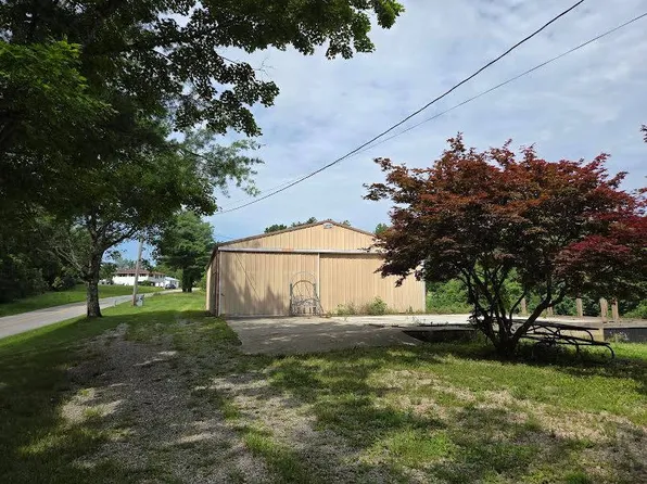 58533 Murphy Remy Rd, Mc Arthur, OH 45651