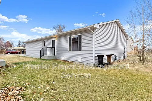 408 Rice Ln Photo 1