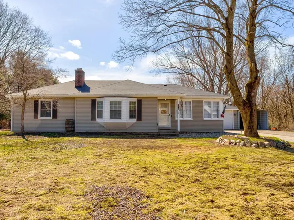 675 W Fennville St, Fennville, MI 49408