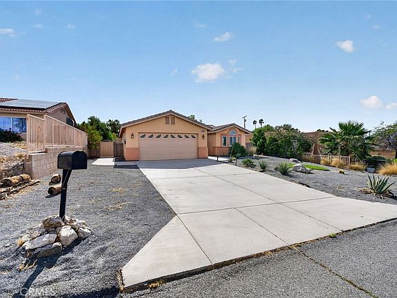 3rd image of 12828 Miracle Hill Rd
