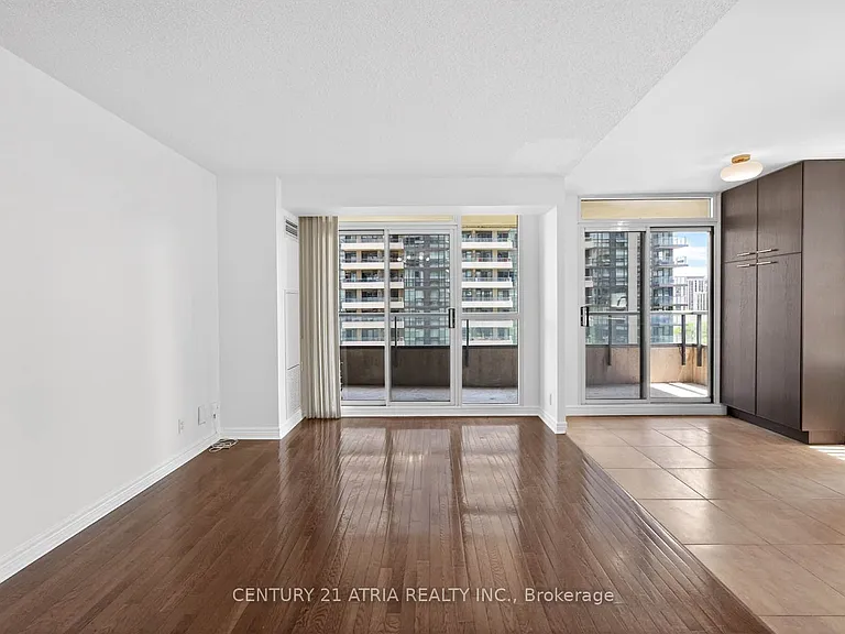23 Hollywood Ave #808 — Photo 11