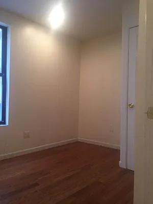 Rented by Bohemia Realty Group | media 17