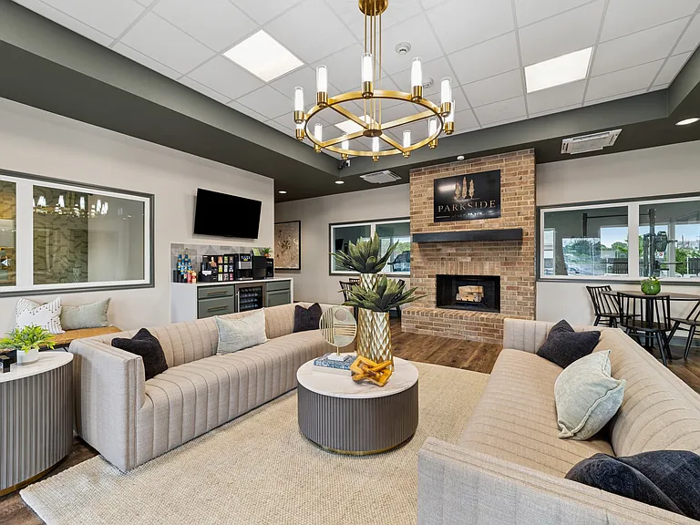 Parkside Apartments (TX) — Photo 11