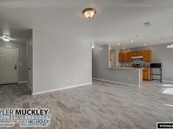 5th image of 662 Eagle Cir