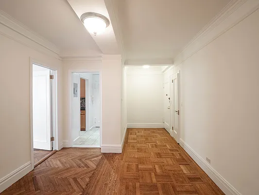 Rented by City Connections Realty | media 23