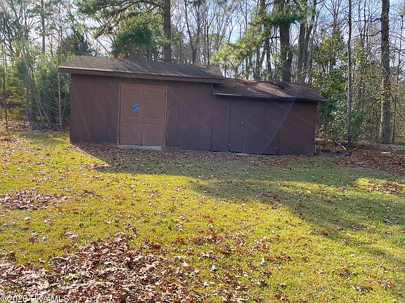 4th image of 816 Birchwood Drive