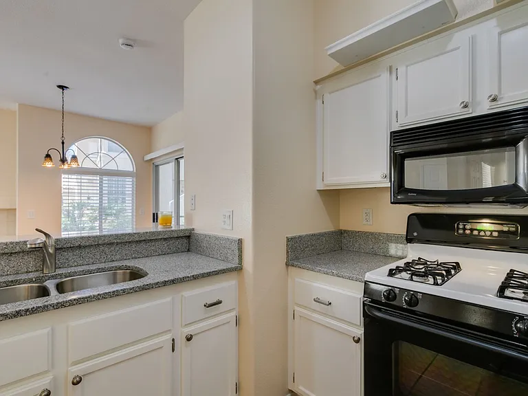 2251 Wigwam Pkwy #1016 — Photo 27