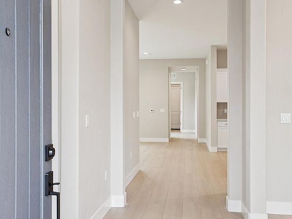 Homesite 759 Entrance