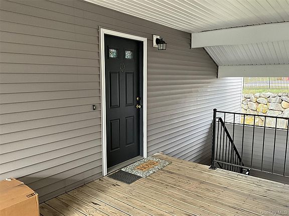 3rd image of 100 Hillside Drive #B10