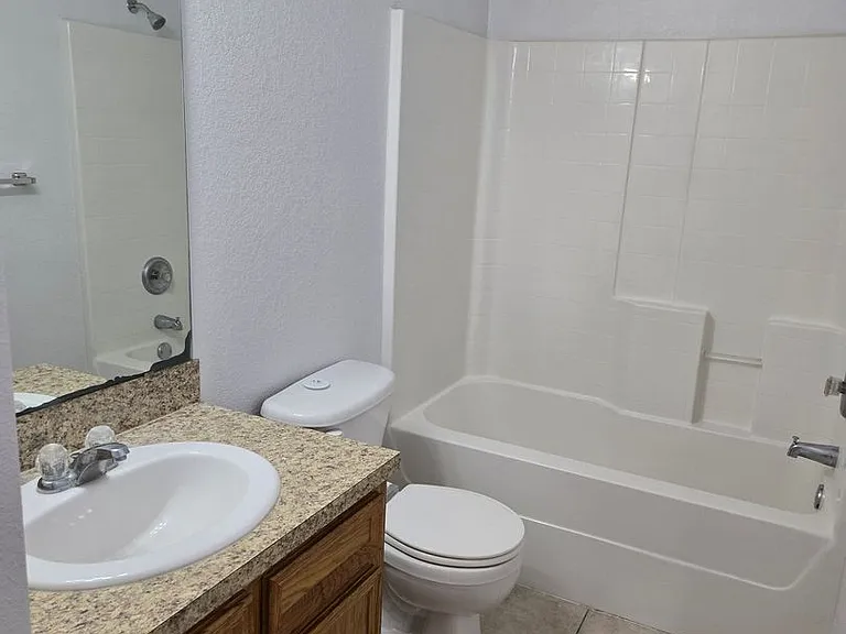 506 Primrose Dr — Photo 7