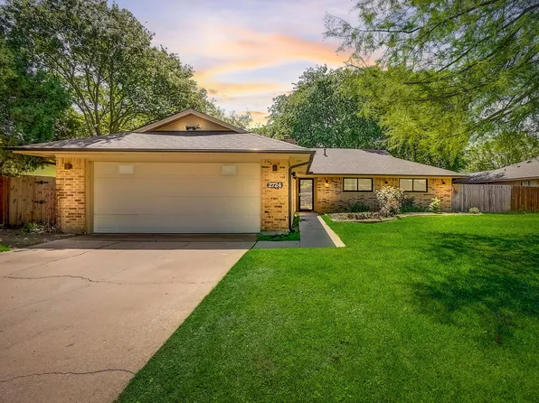 2724 Chebi Ln, Denton, TX 76209
