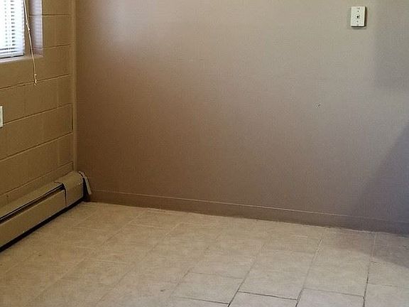 5th image of 2926 Harriet Ave S #202