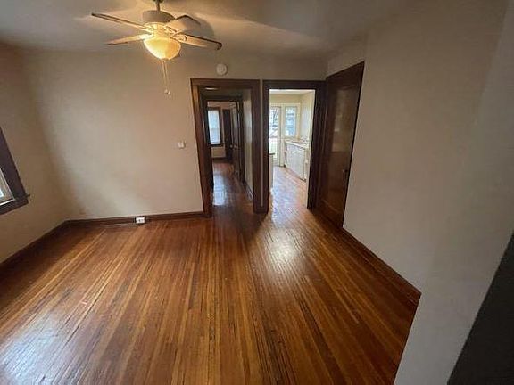 5th image of 2374 Glenmawr Ave APT A