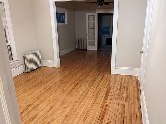 2nd image of 3427 Harriet Ave #3