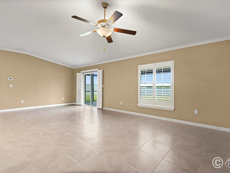 15430 Miller Creek Dr — Photo 10