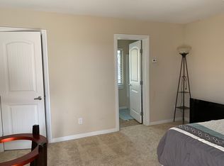 8263 Minots Ledge Ave, Las Vegas, NV 89147