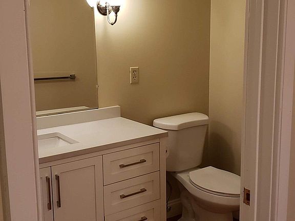 3rd image of 8 Washington St APT C