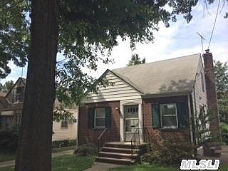 1st image of 515 N 1st St