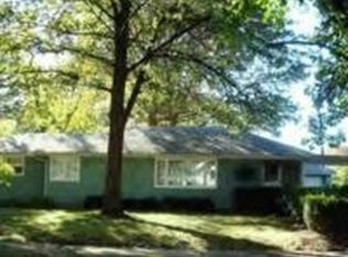 1326 Harmon St, Danville, IL