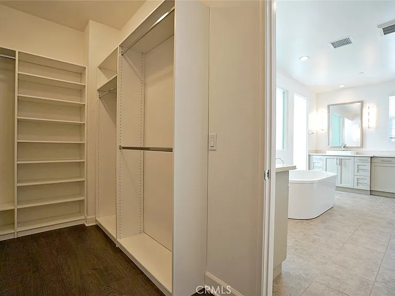 2448 E Roughneck Pl — Photo 16
