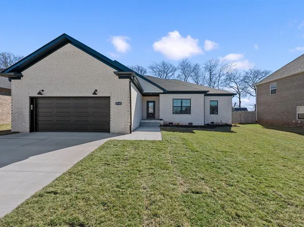 8740 Merrill Cir, Bowling Green, KY 42104