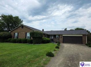 100 Oakwood Dr, Vine Grove, KY 40175