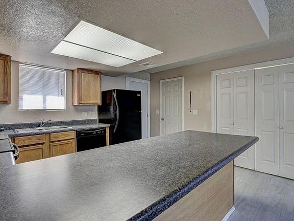 5th image of 5867 N 59th Dr
