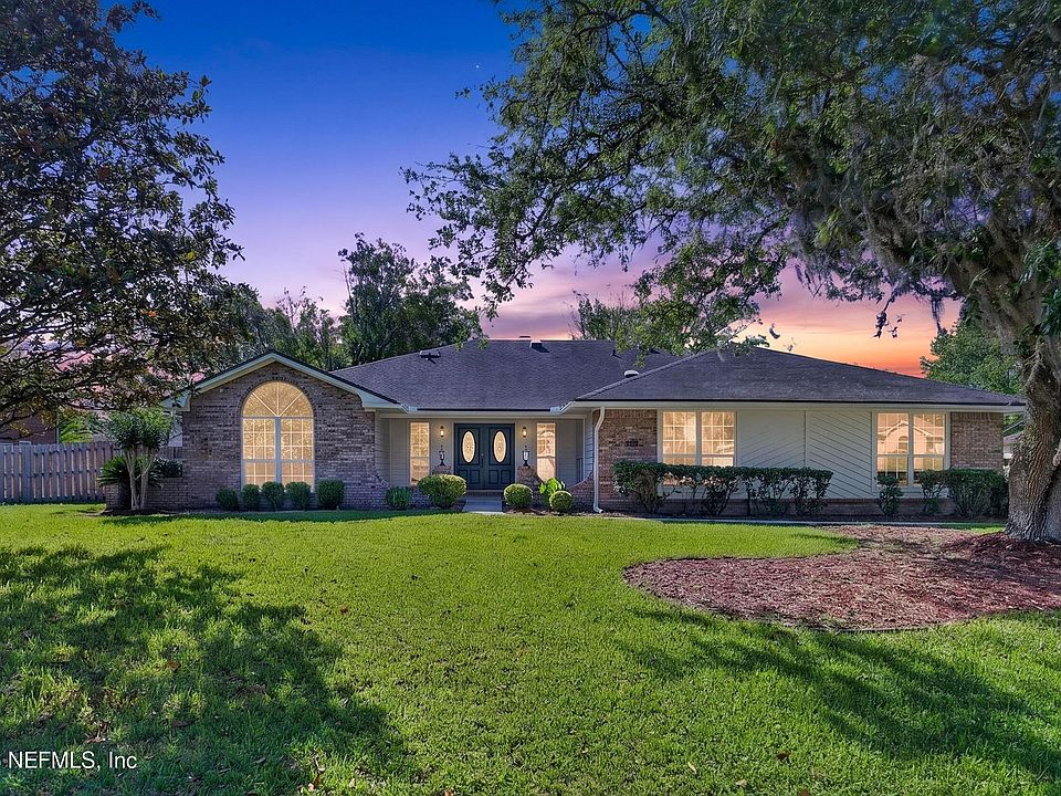 1st image of 655 FINGAL Drive