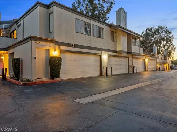 6490 Twin Circle Ln, Simi Valley, CA 93063