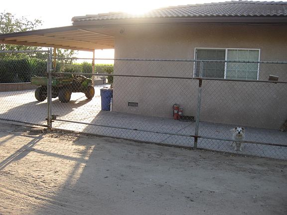 5th image of 7481 E Nebraska Ave