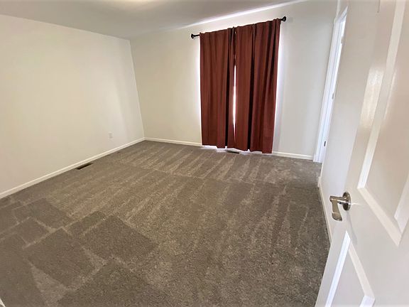 1114 8th Ave NE 4_05022022