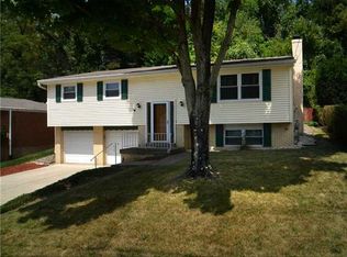 214 Golden Gate Dr, Verona, PA 15147