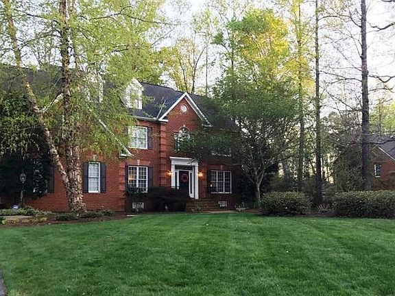 2nd image of 9109 Stephens Manor Dr