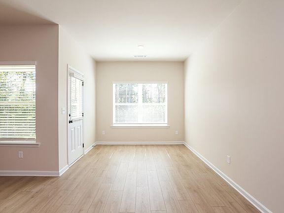 5th image of 163 Bluegill Dr
