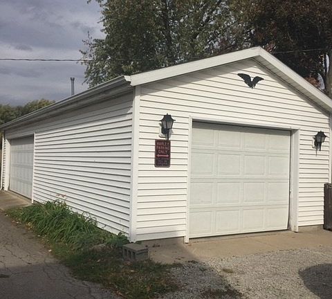 5th image of 715 Richmond St