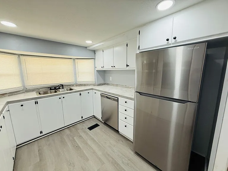 4851 W Gandy Blvd #B7-L27 — Photo 10