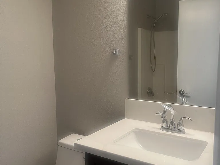 7211 W Irma Ln — Photo 10