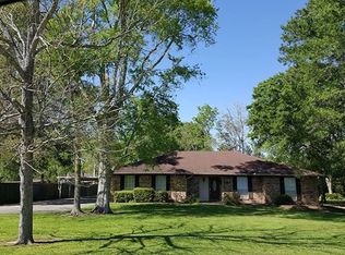 265 E Herring St, Sour Lake, TX 77659