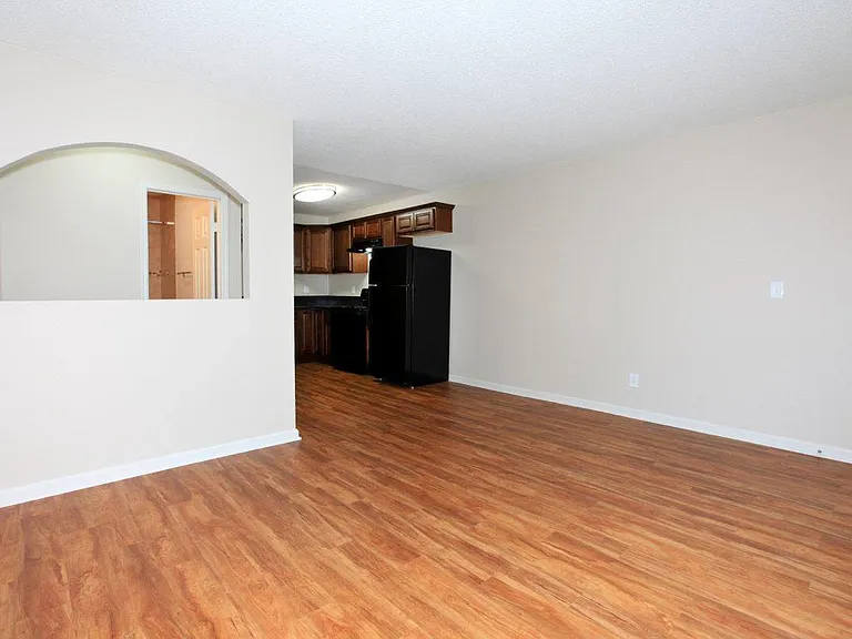 Mapleview Apt. Homes — Photo 44