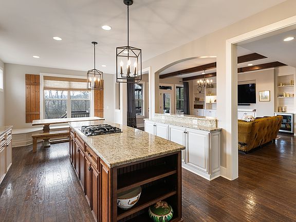 5th image of 6729 Falls Ridge Ln