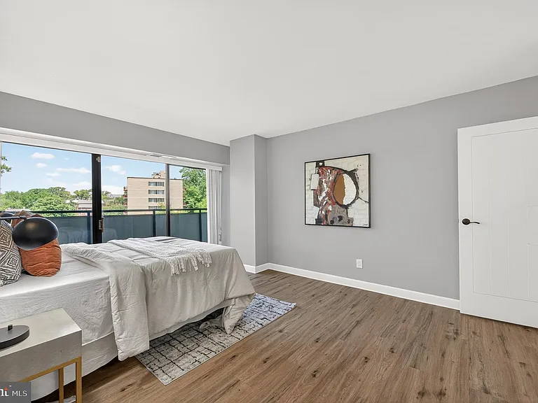 5300 Columbia Pike #701 — Photo 50