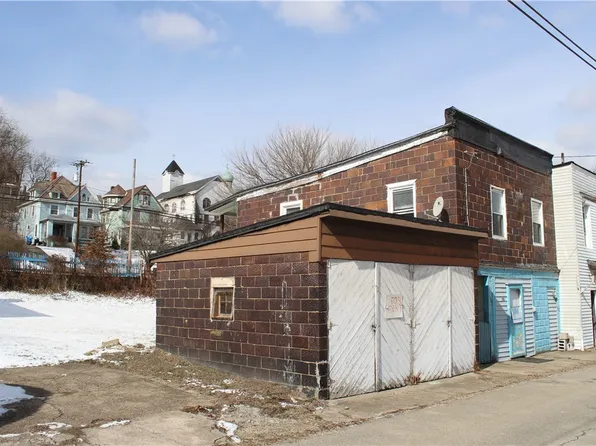716 Linden Way, Donora, PA 15033