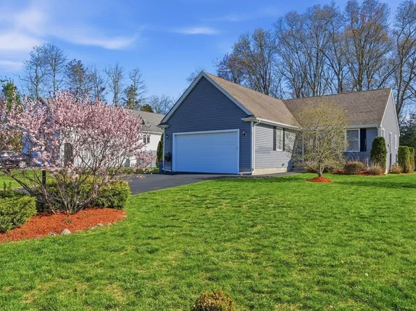 943 Stonegate Lndg, Dighton, MA 02715