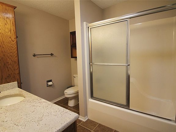 5th image of 4 Marina Cir N